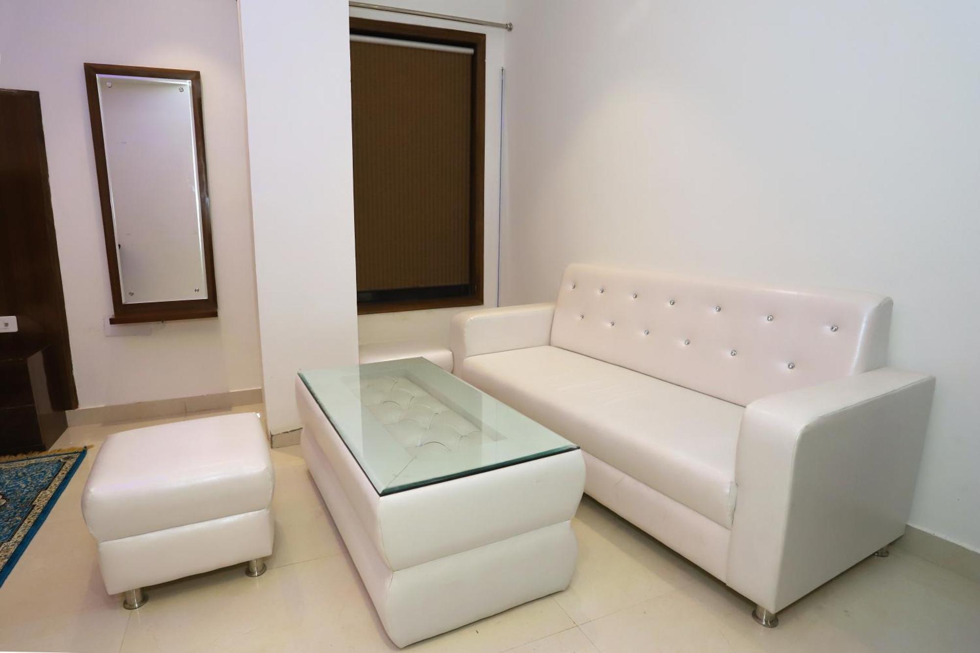 Vrindavan Guest House New Delhi Bagian luar foto