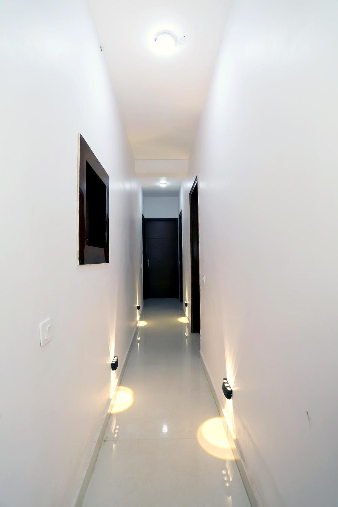 Vrindavan Guest House New Delhi Bagian luar foto