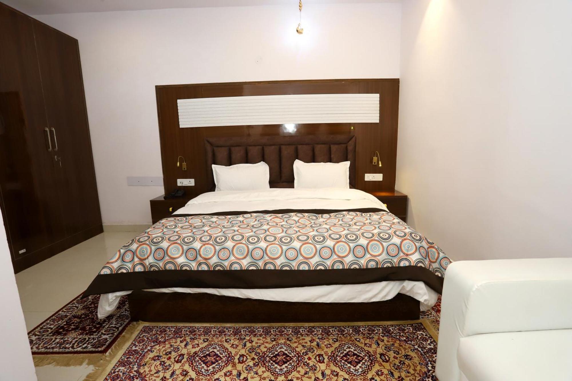 Vrindavan Guest House New Delhi Bagian luar foto