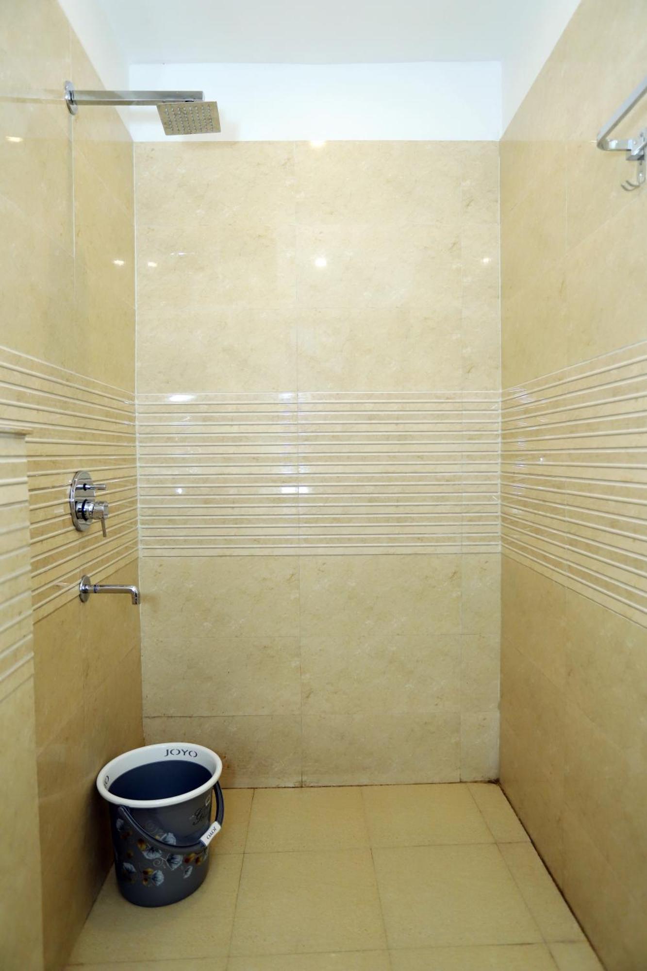 Vrindavan Guest House New Delhi Bagian luar foto